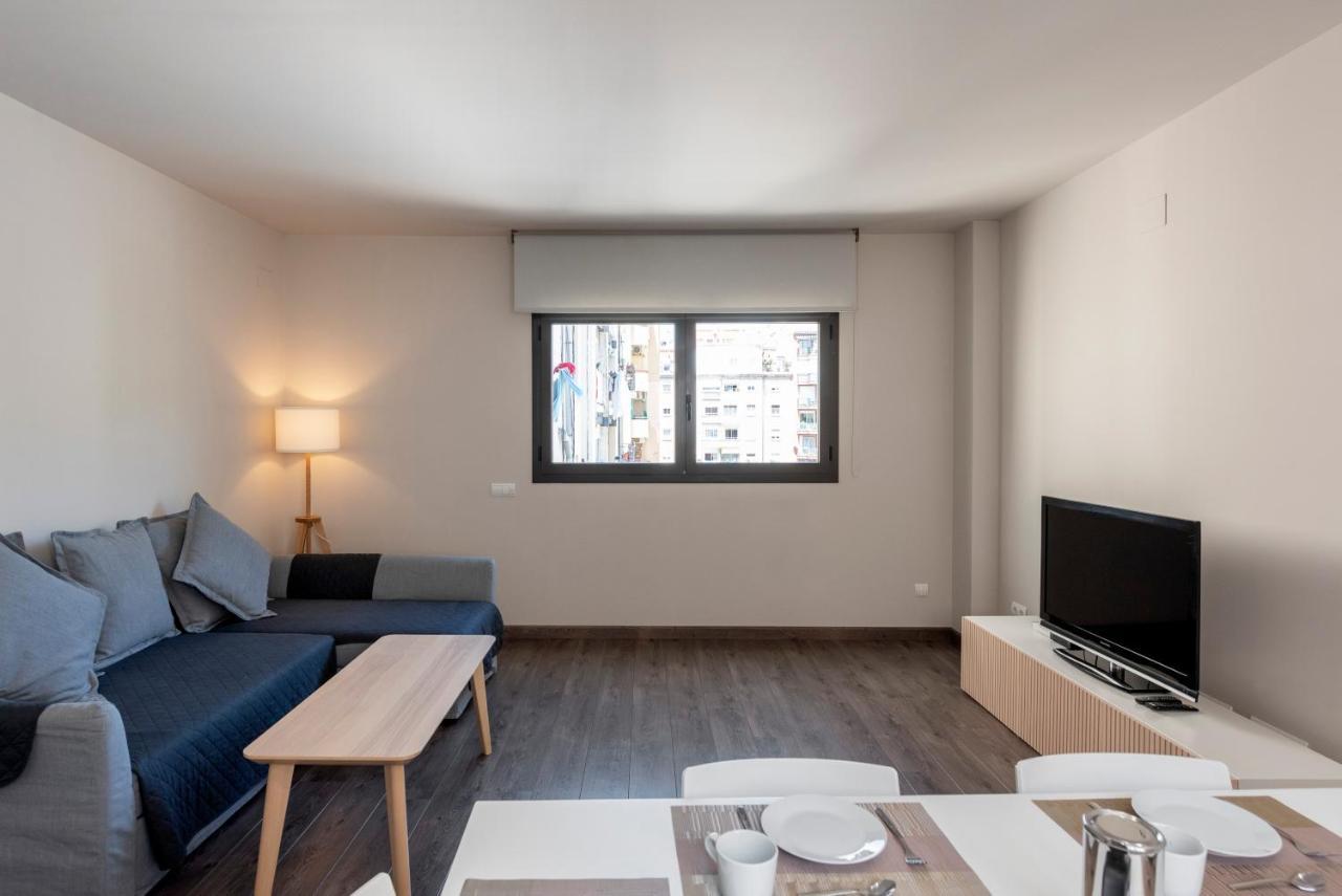 Espais Blaus Apartments Барселона Екстер'єр фото